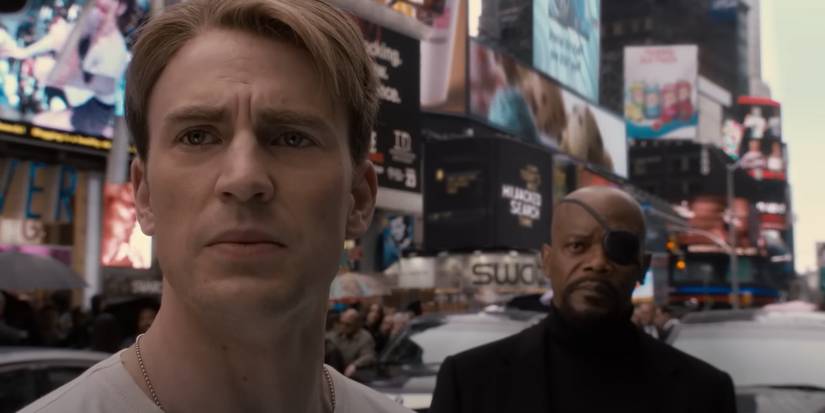 Captain America und Nick Fury stehen in Captain America: The First Avenger zusammen