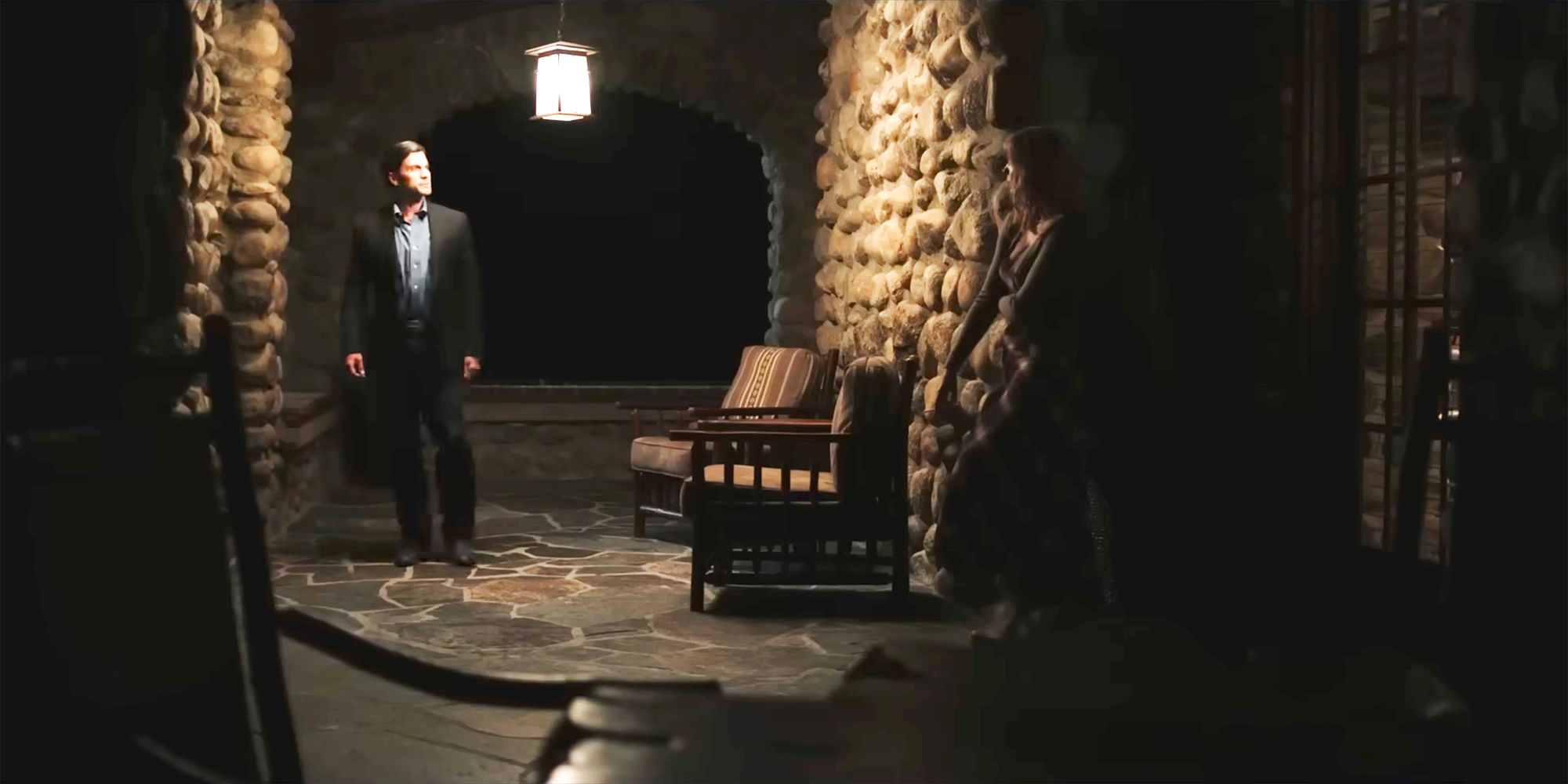 Jamie and beth on the porch in Yellowstone