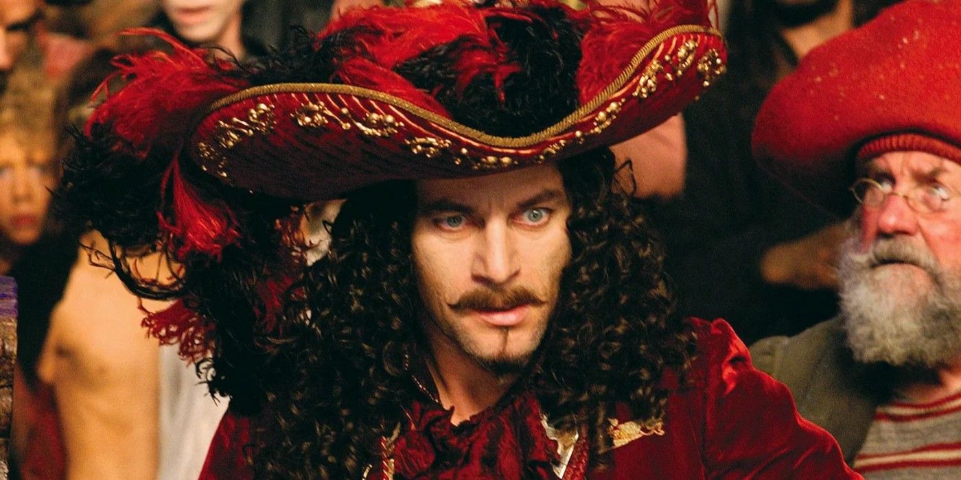 The 6 Most Famous Movie & TV Captains Of All Time