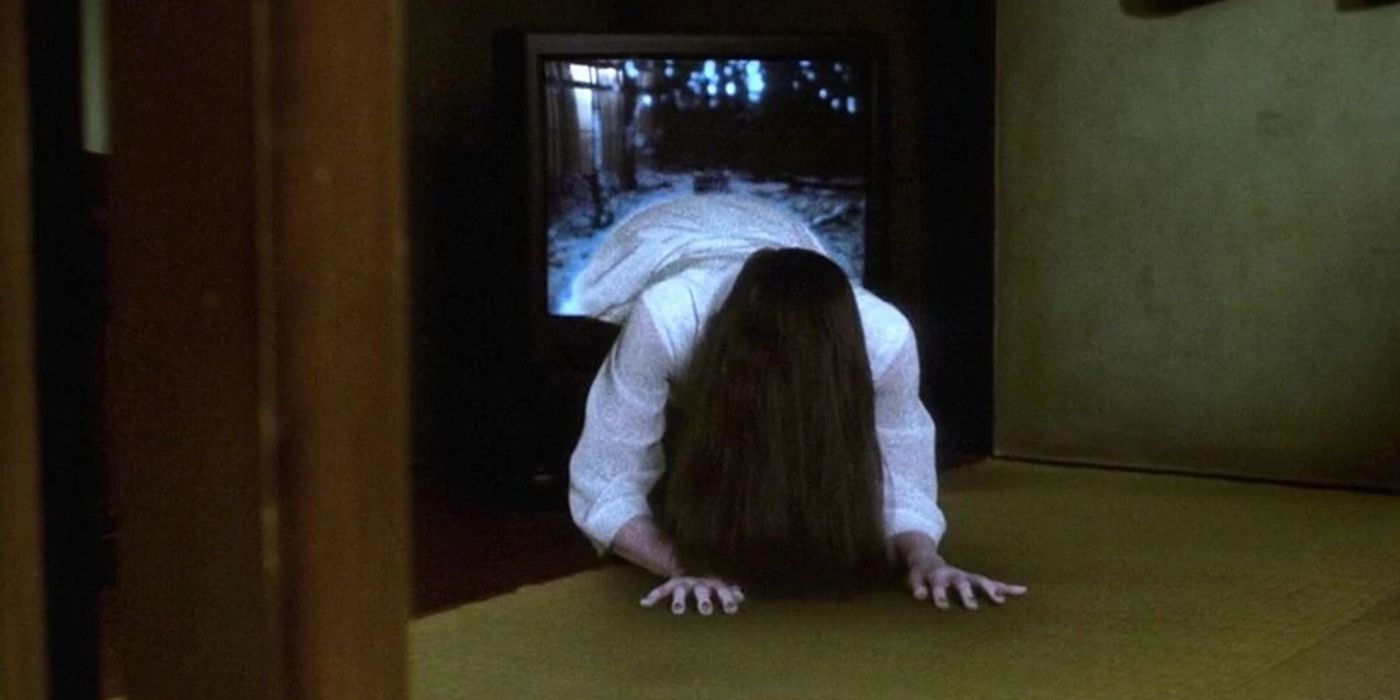 Sadako emerge dalla TV ne Ring