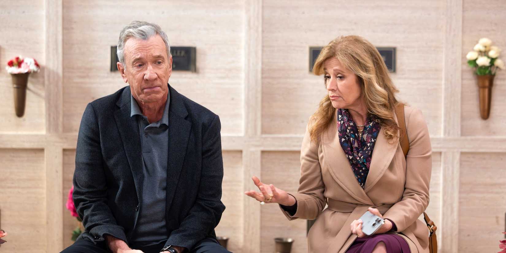Tim Allen as Matt and Nancy Travis as Charlotte talking in Shifting Gears episode 6