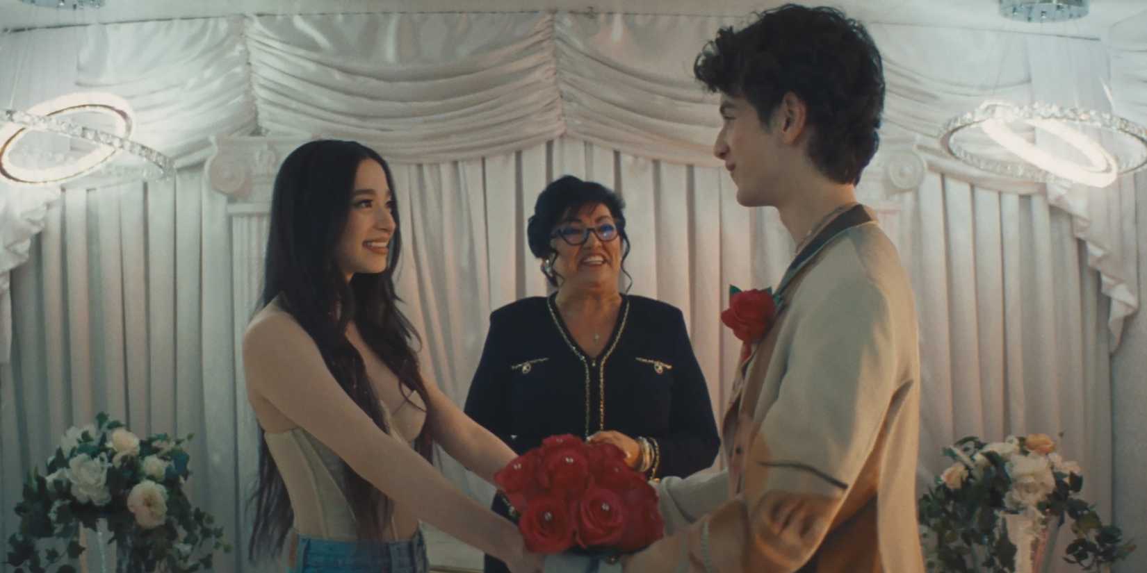 Ани и Иван женятся в Аноре