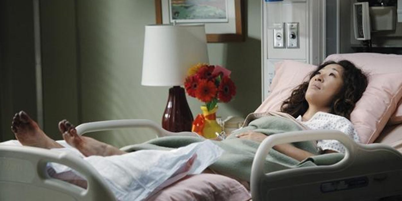 christina yang in a hospital bed in Remember the Time Grey's Anatomy