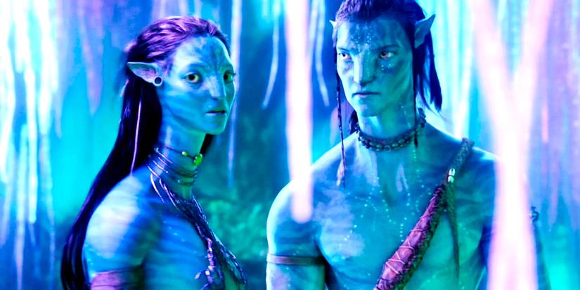 10 Highest Grossing Sci-Fi Movies Of All Time At The U.S. Box Office 7 Jake and Neytiri standing together in Avatar 2009