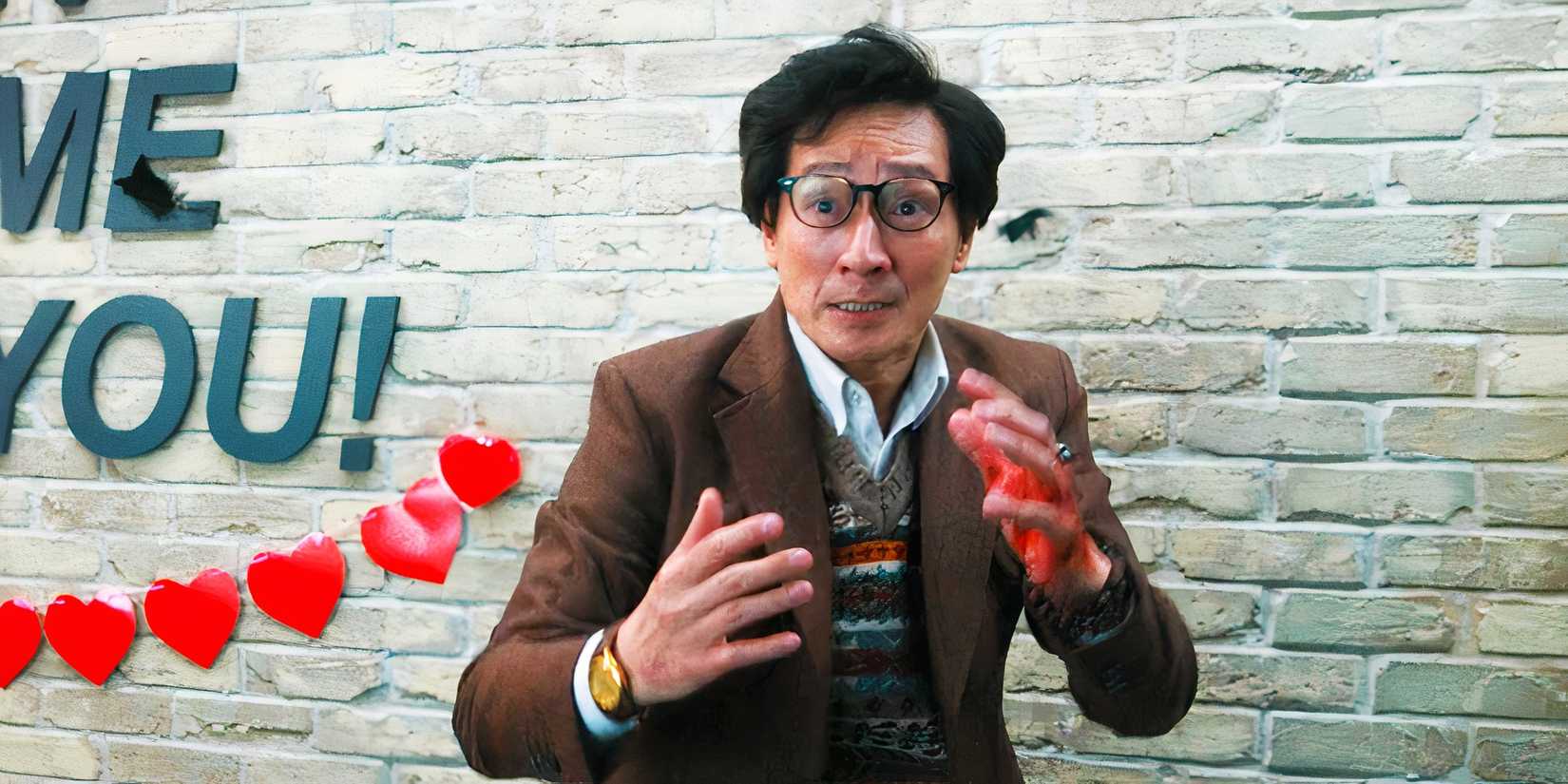 Ке Хуа Куан в сцене боя в роли Марвина Гейбла в фильме *Love Hurts*