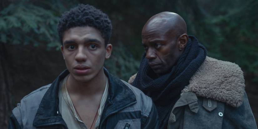 Marcus (David Gyasi) talking to a frightened looing Nathan (Jay Lycurgo) in Half Bad- The Bastard Son & The Devil Himself.