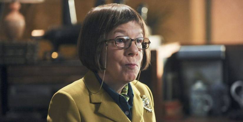 Linda-Hunt as Hetty on NCIS Los Angeles