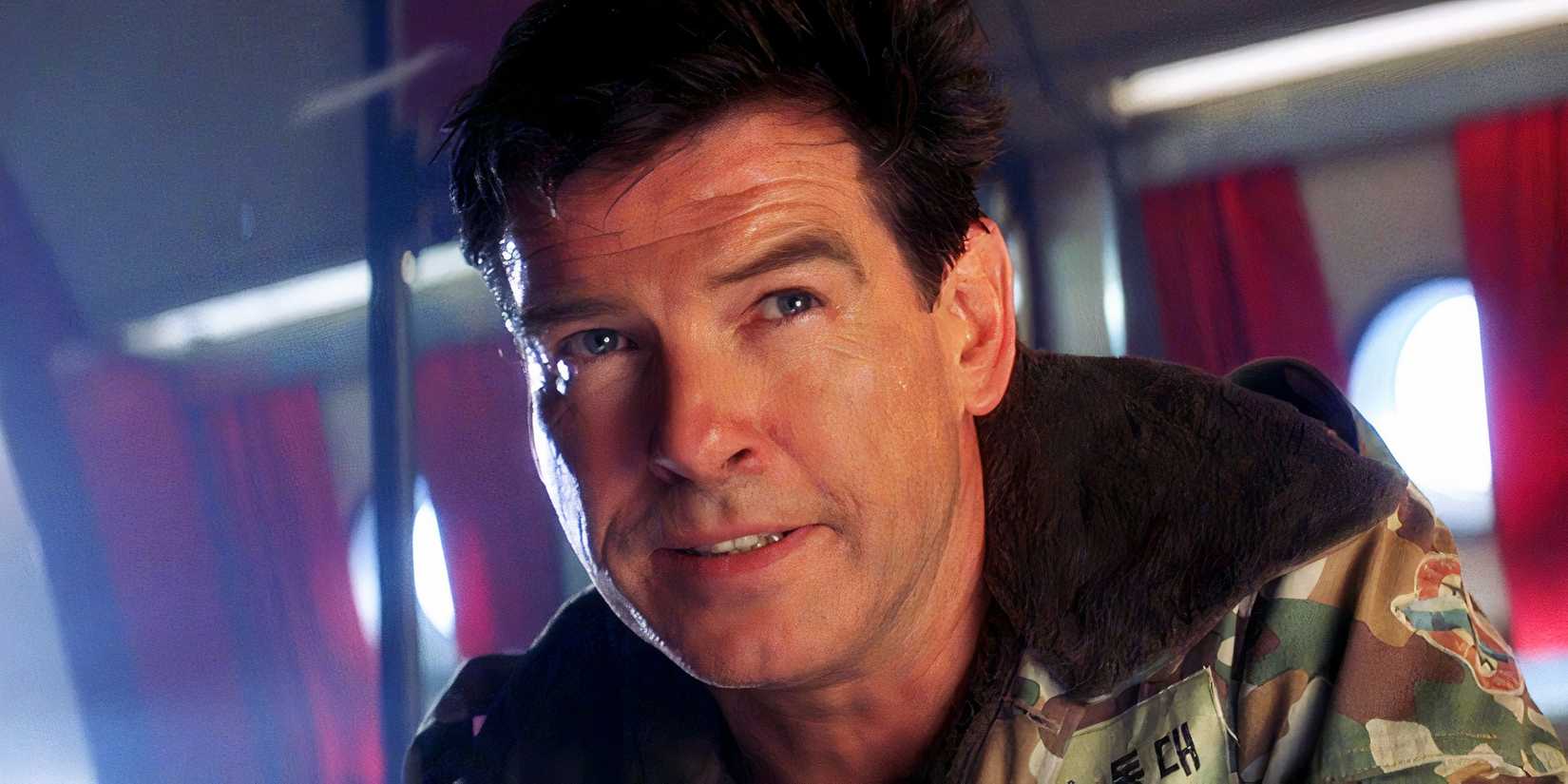 Pierce Brosnan looking determined as James Bond in Die Another Day