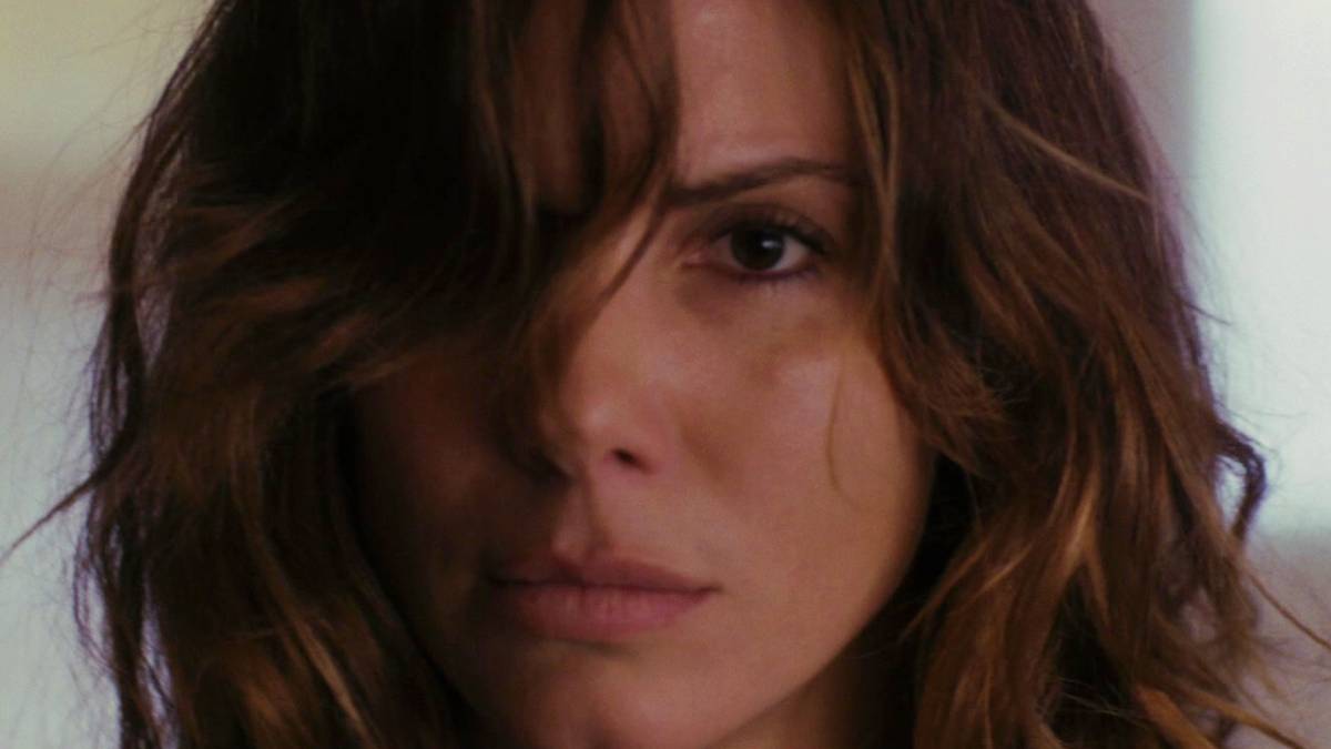 Sandra Bullock's HorrorThriller Enjoys Second Life On