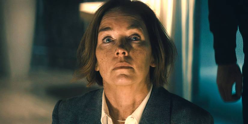 Sinatra (Julianne Nicholson) em Paradise temporada 1