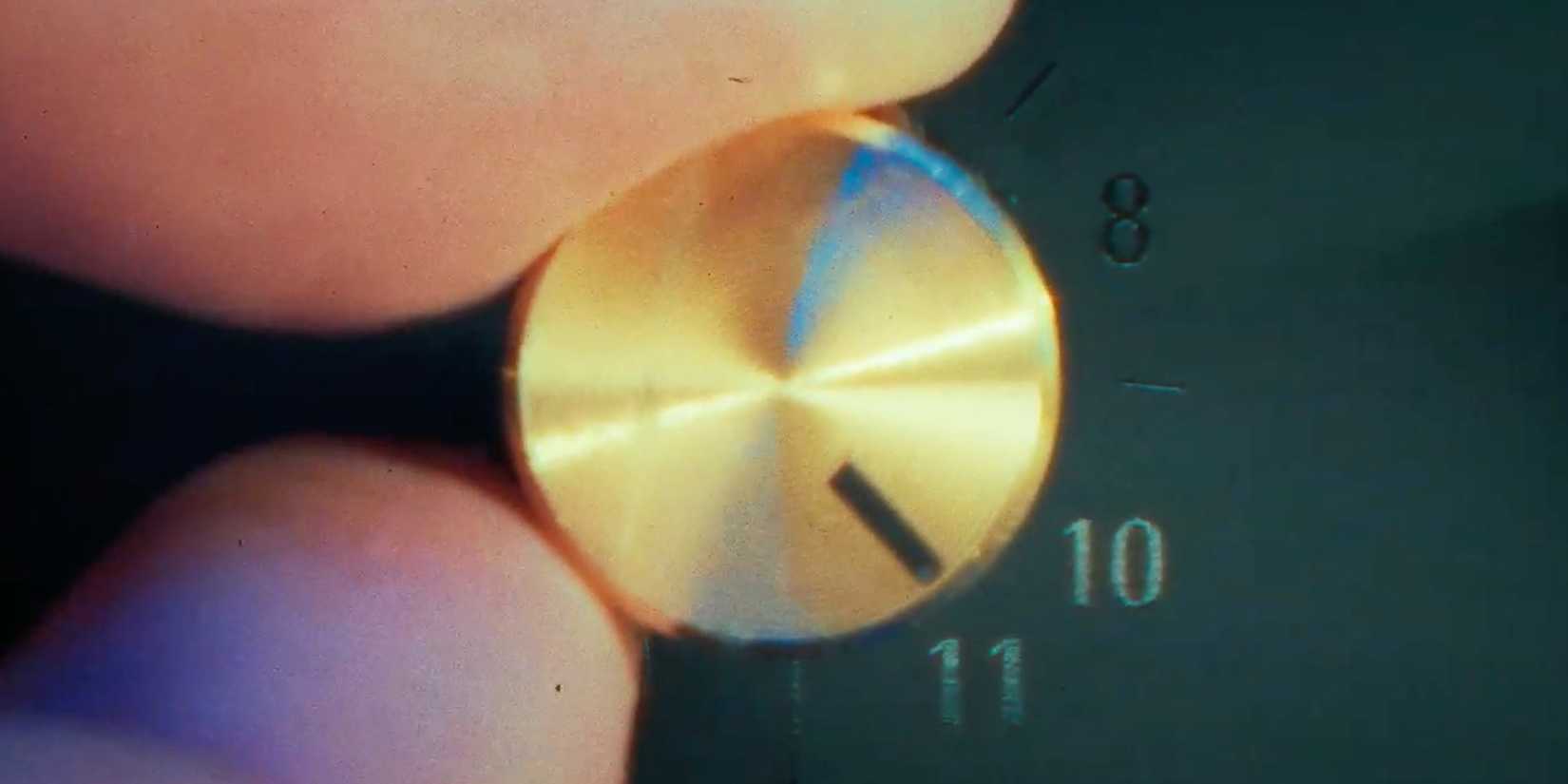 The dial being turned up to 11 in Spinal Tap II