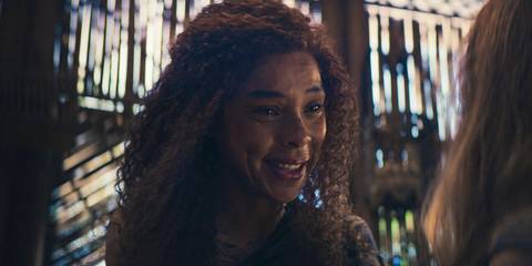 Siuan Sanche (Sophie Okonedo) smiling in The Wheel of Time Season 3 Ep 5