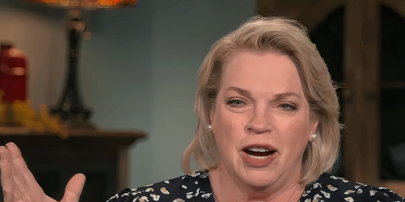 Janelle Brown speaking in a confessional on Sister Wives