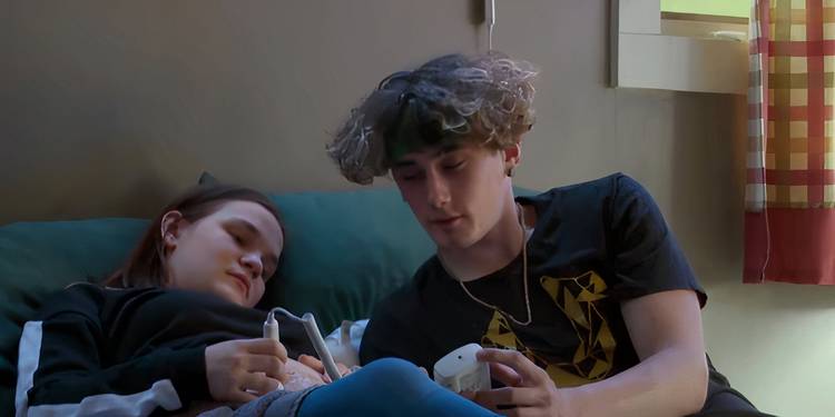 Jason Korpi and Kylen Smith during an ultrasound on Unexpected