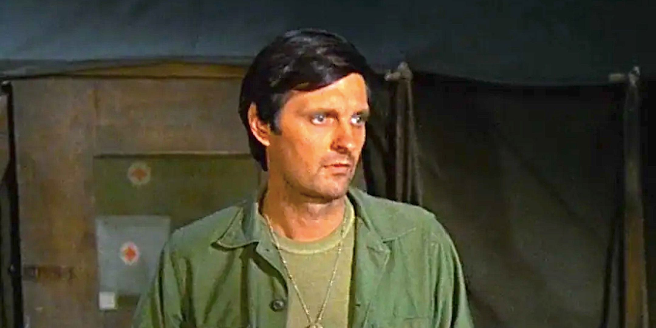 The Real Meaning Of MASH Was The Greatest Trick The Show Ever