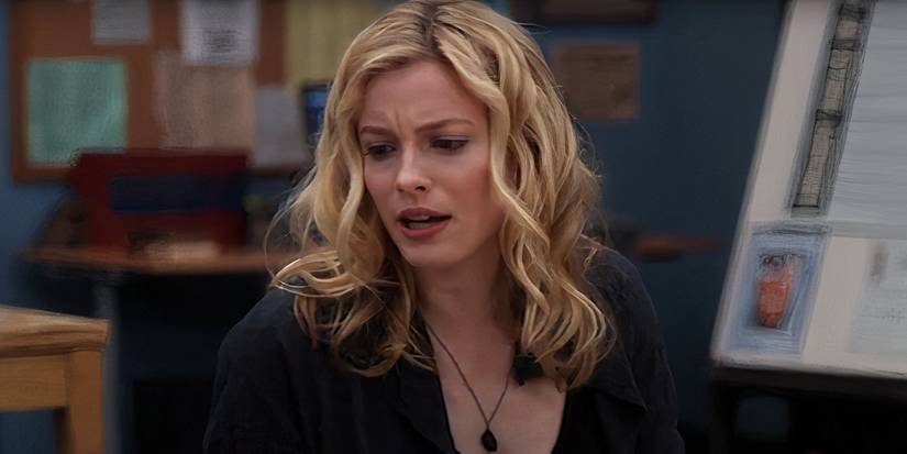 Britta (Gillian Jacobs) looking confused in Community