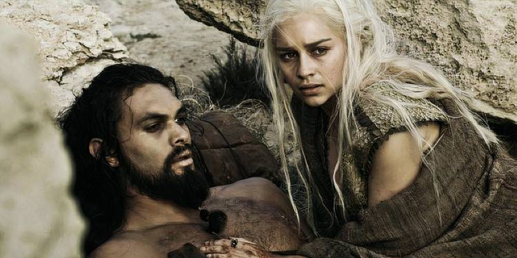 Daenerys Targaryen (Emilia Clarke) with a dying Khal Drogo (Jason Momoa) in Game of Thrones season 1
