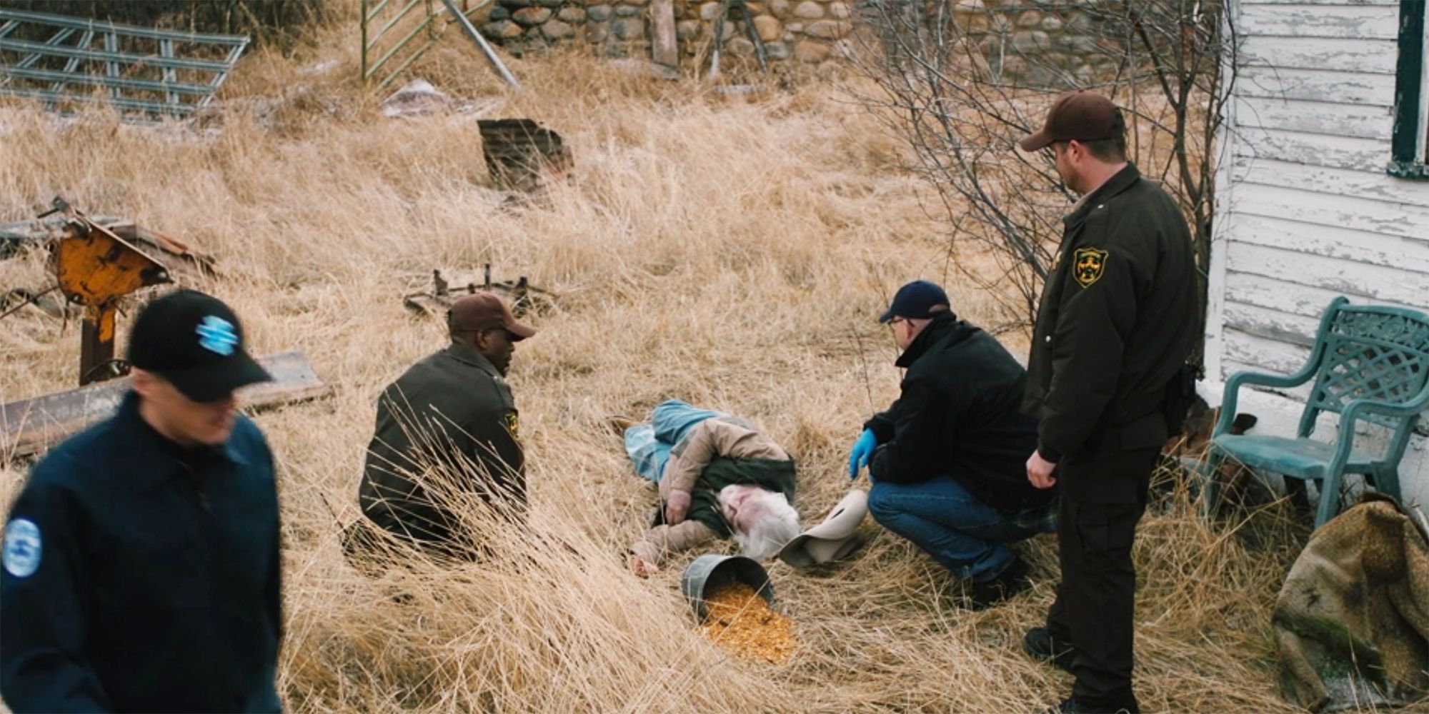 Dirk dead in the grass in Yellowstone season 2 episode 9