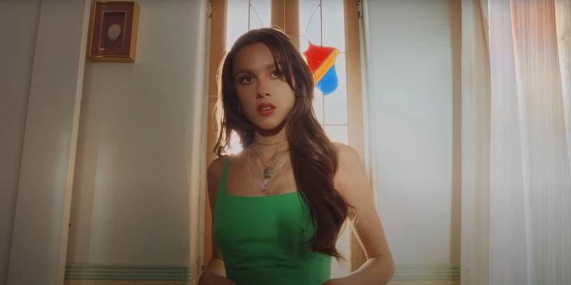 Image of Olivia Rodrigo in the Deja Vu music video