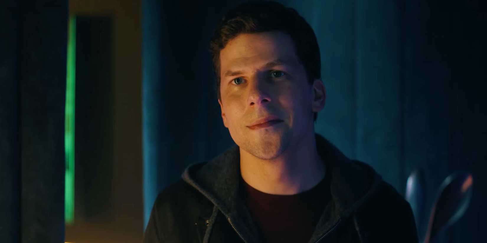 Jesse Eisenberg in Now You See Me: Now You Don't smirking 