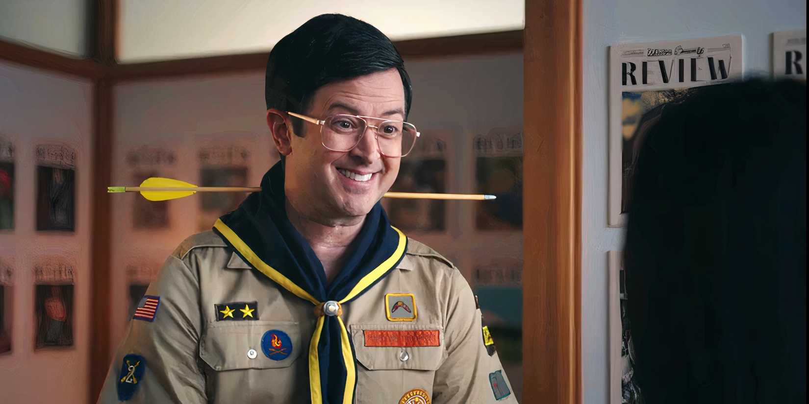 Pete sorrindo em Ghosts