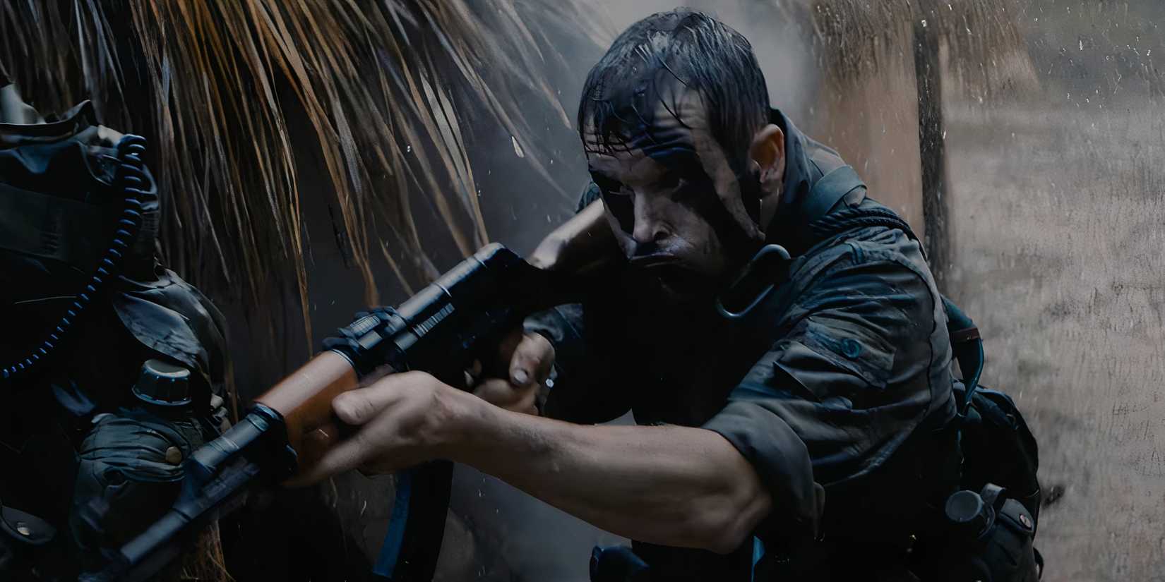 Солдат целится из винтовки во время боя в деревне во Вьетнаме в *Primitive War*