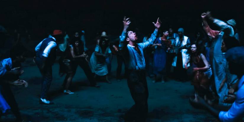 Um grupo de vampiros dançando em Sinners