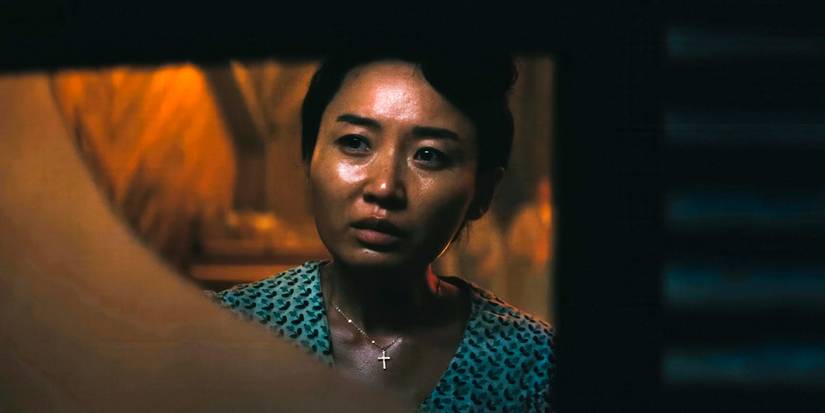 Grace Chow (Li Jun Li) looking worried in Sinners