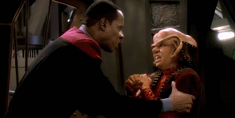 Sisko cumprimenta Nog