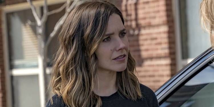 Sophia Bush as Erin Lindsay on Chicago PD