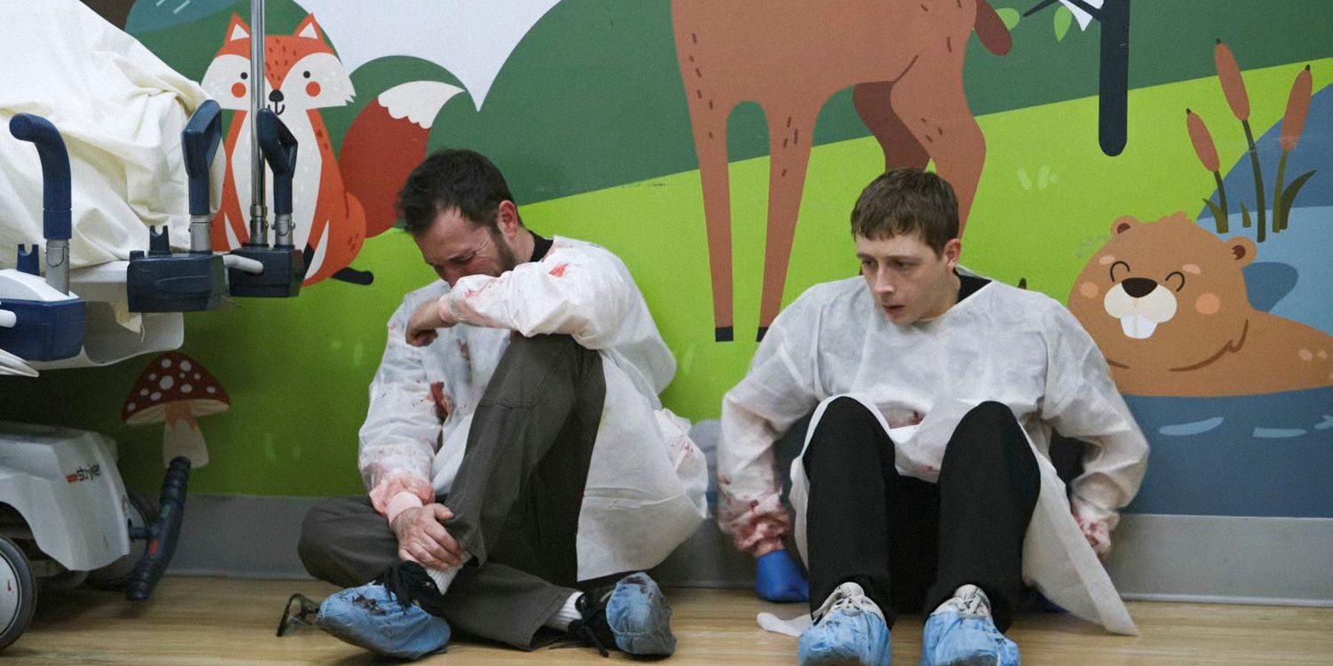 Robby piange accanto a Whitaker nella prima stagione di The Pitt