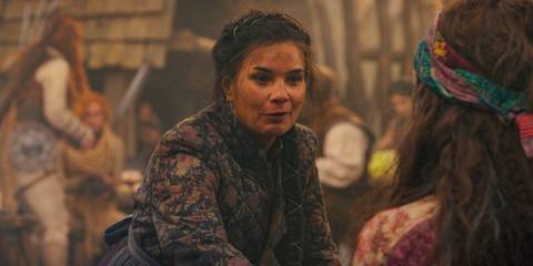 Marin Al'Vere (Rina Mahoney) kindly offering help in The Wheel of Time Season 3 Ep 7