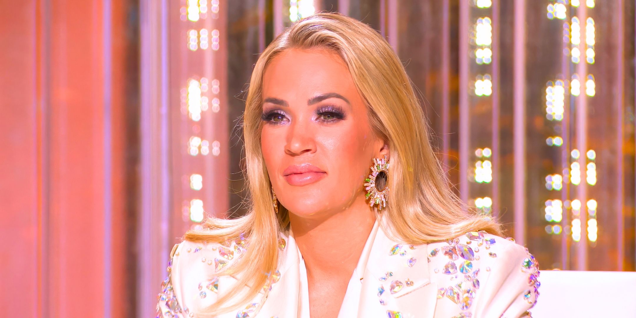 Is American Idol's Carrie Underwood Feeling Pressure To Prove Herself As A  Judge? (Her Easter Performance & Tweaks To Her Judging Style May Tell A  Story)