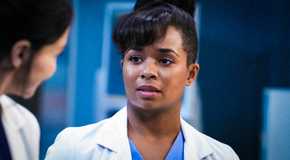Alexis Floyd as Simone Griffith in Grey's Anatomy season 21