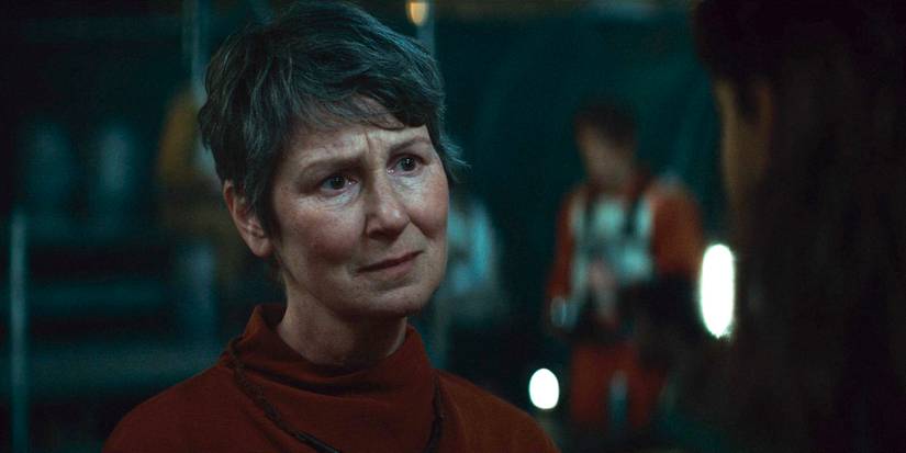 Force Healer (Josie Walker) helps Cᴀssian with his pain and tells him he’s a 'messenger' in Andor Season 2 Ep 7