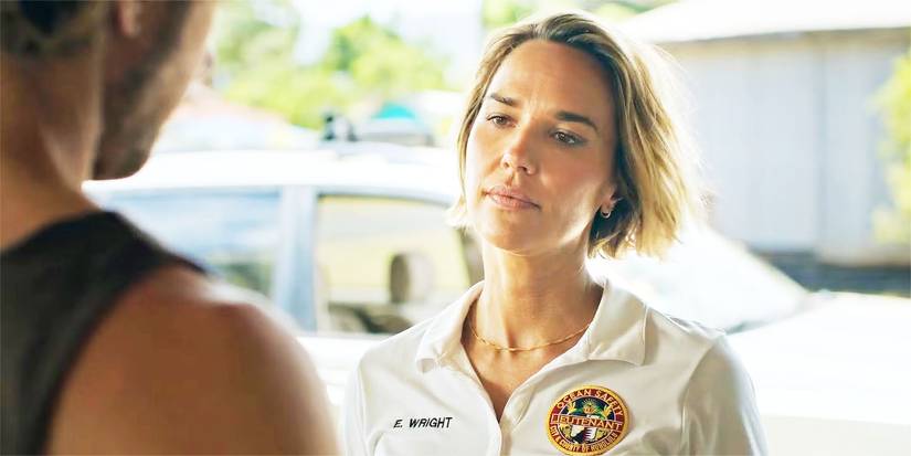 Arielle Kebbel, in uniform, in Rescue Hi-Surf