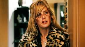 Beth-Dutton's-10-Best-Outfits-In-Yellowstone,-Ranked-v2