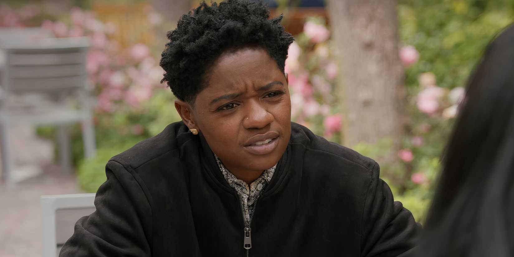 Bre-Z como Tamia Coop Cooper falando em All American, temporada 7, episódio 13