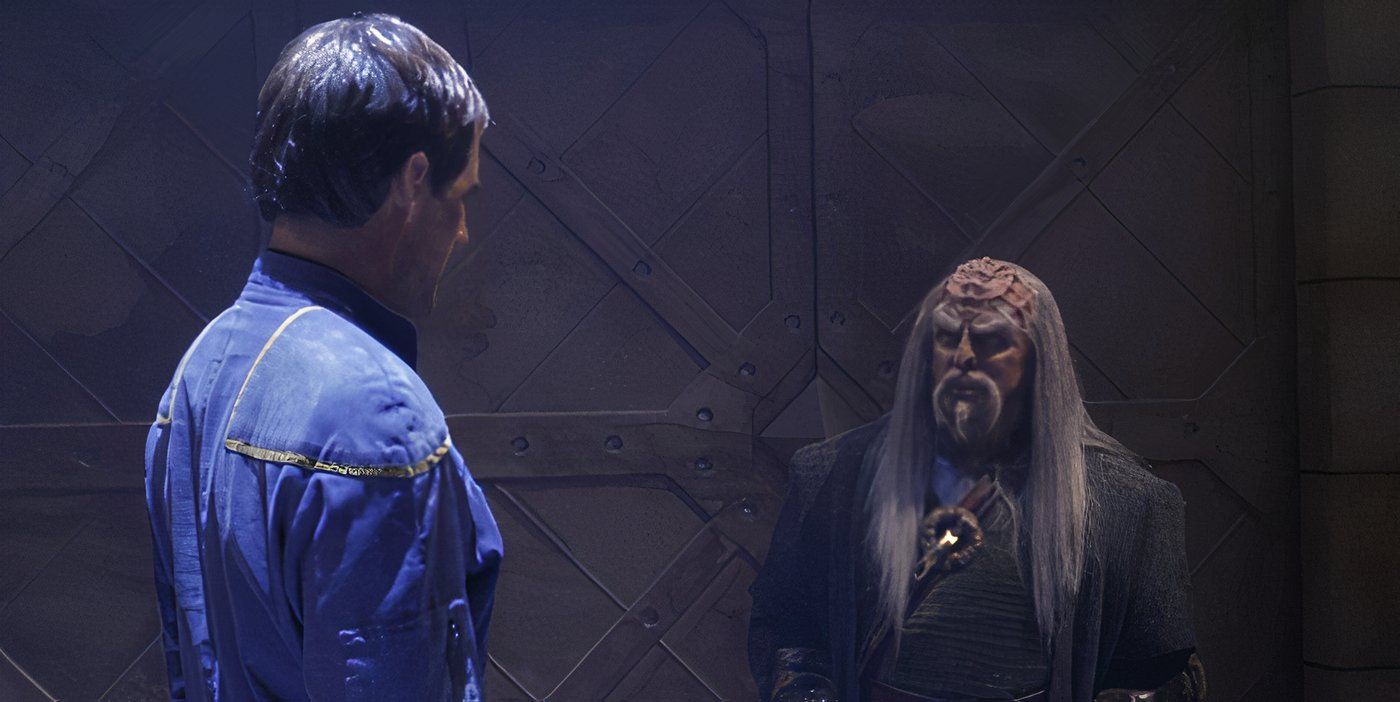 Captain Archer and Klingon advocate