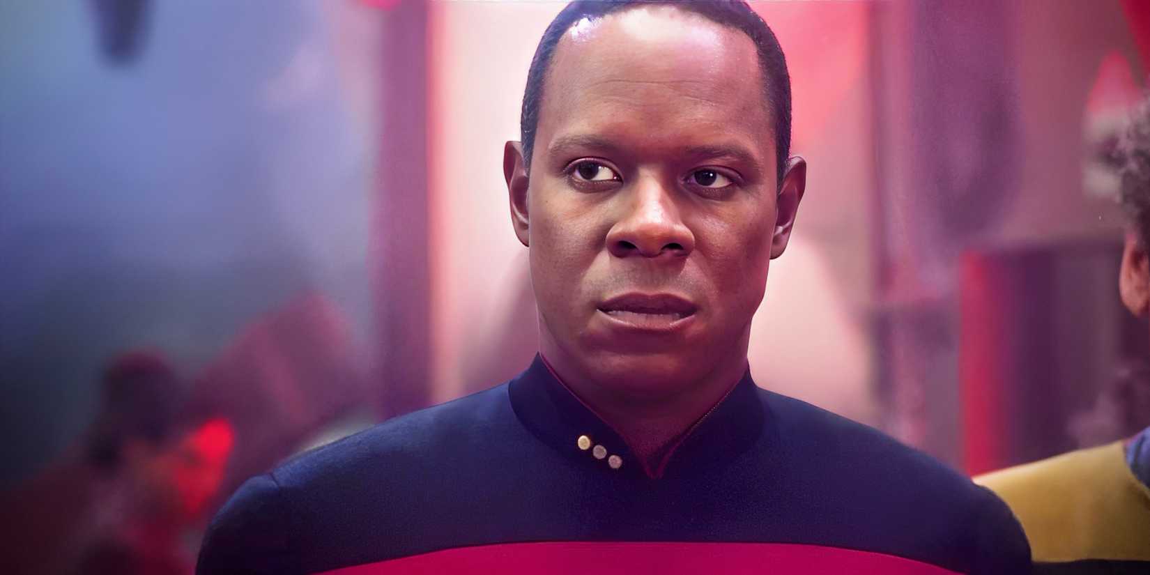 Commander Sisko in Star Trek- Deep Space Nine season 2