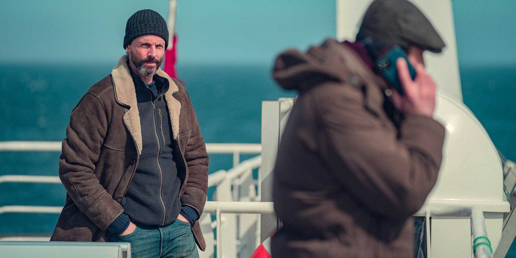 Dept Queue Netflix's New Crime Thriller With 93% RT Audience Score Becomes Global ...