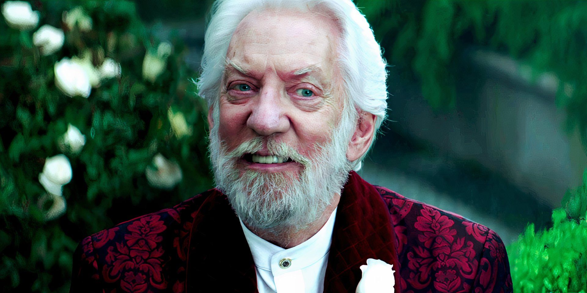 New Hunger Games' Prequel Star Addresses Replacing Donald Sutherland As ...
