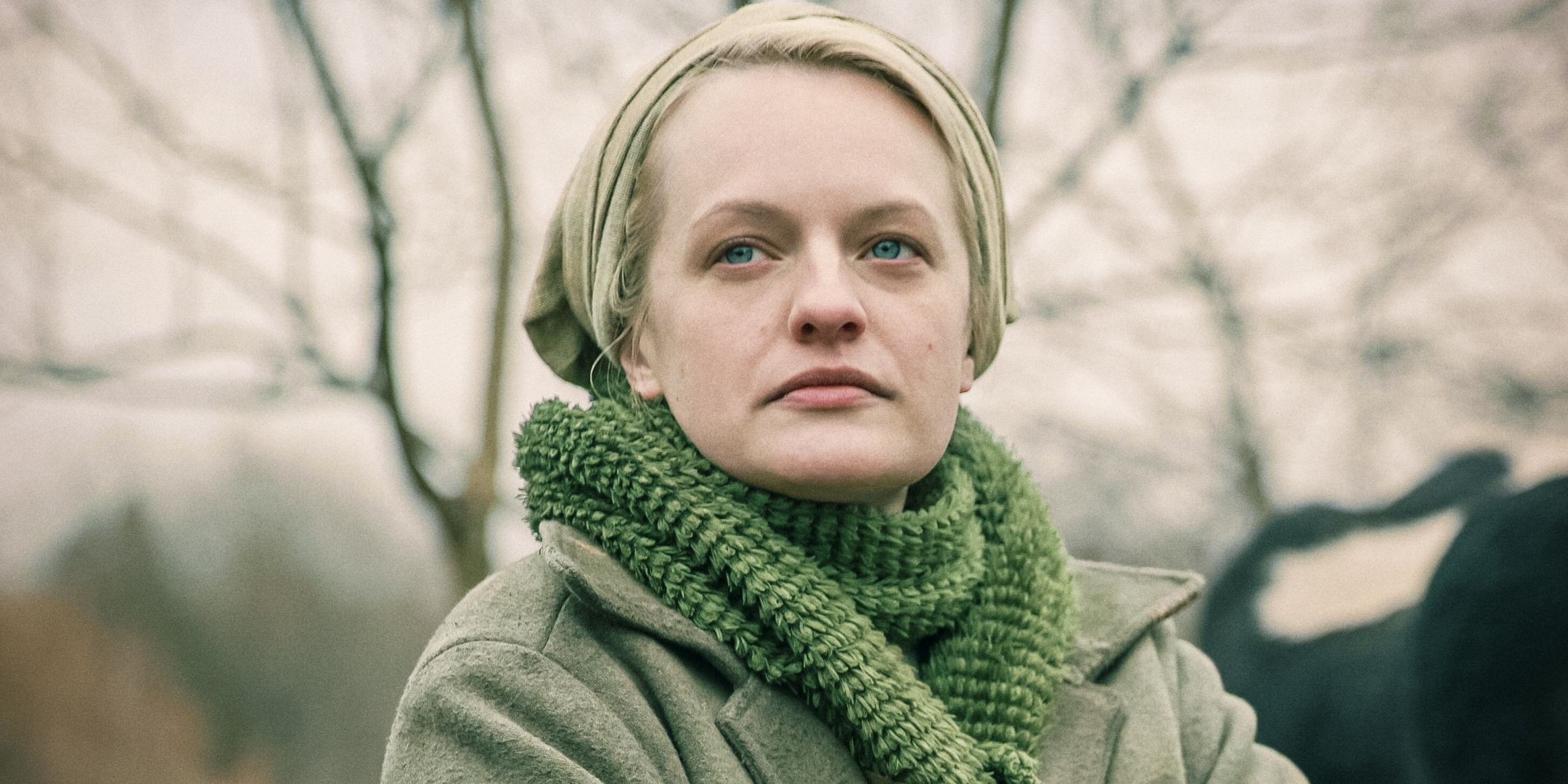 June Osborne (Elisabeth Moss) in una scena finale della serie