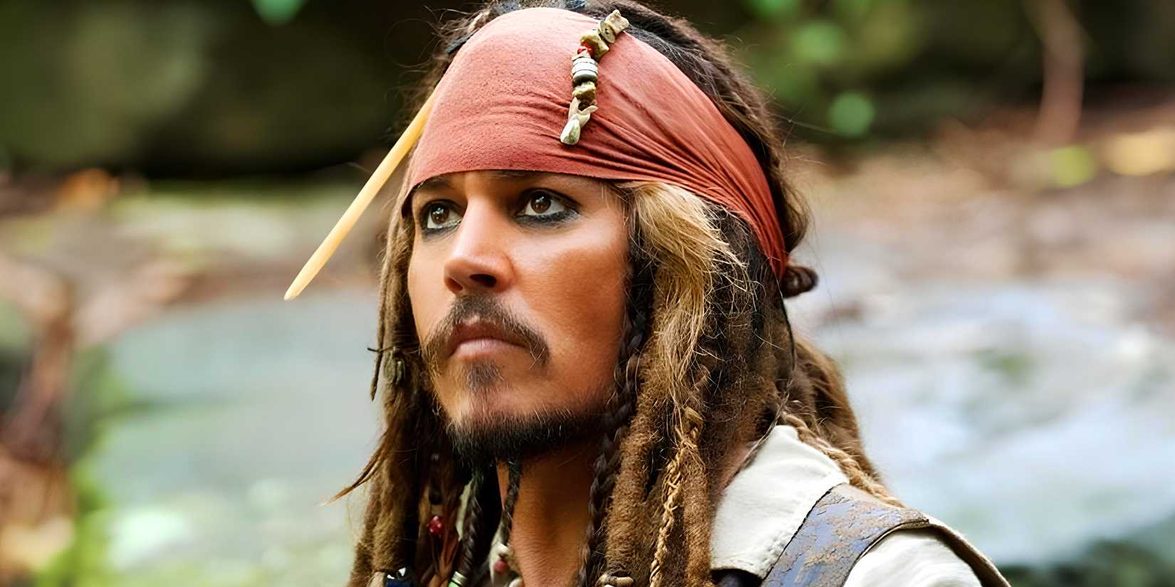 Johnny Depp como Capitão Jack Sparrow em Piratas do Caribe