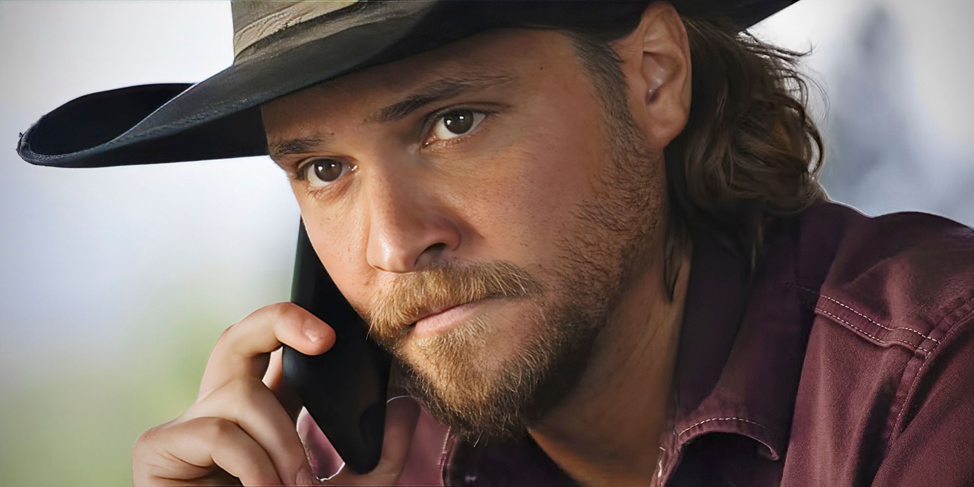 Kayce Dutton on the phone in Yellowstone Season 5