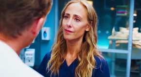 Kevin McKidd as Owen Hunt and Kim Raver as Teddy Altman in Grey's Anatomy season 21 episode 18