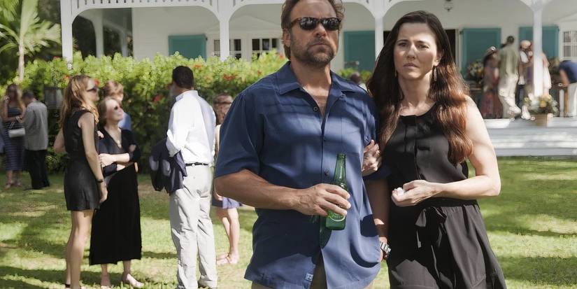 Kevin (Norbert Leo Butz) and Meg (Linda Cardellini) at a function at the Rayburn House in Bloodline