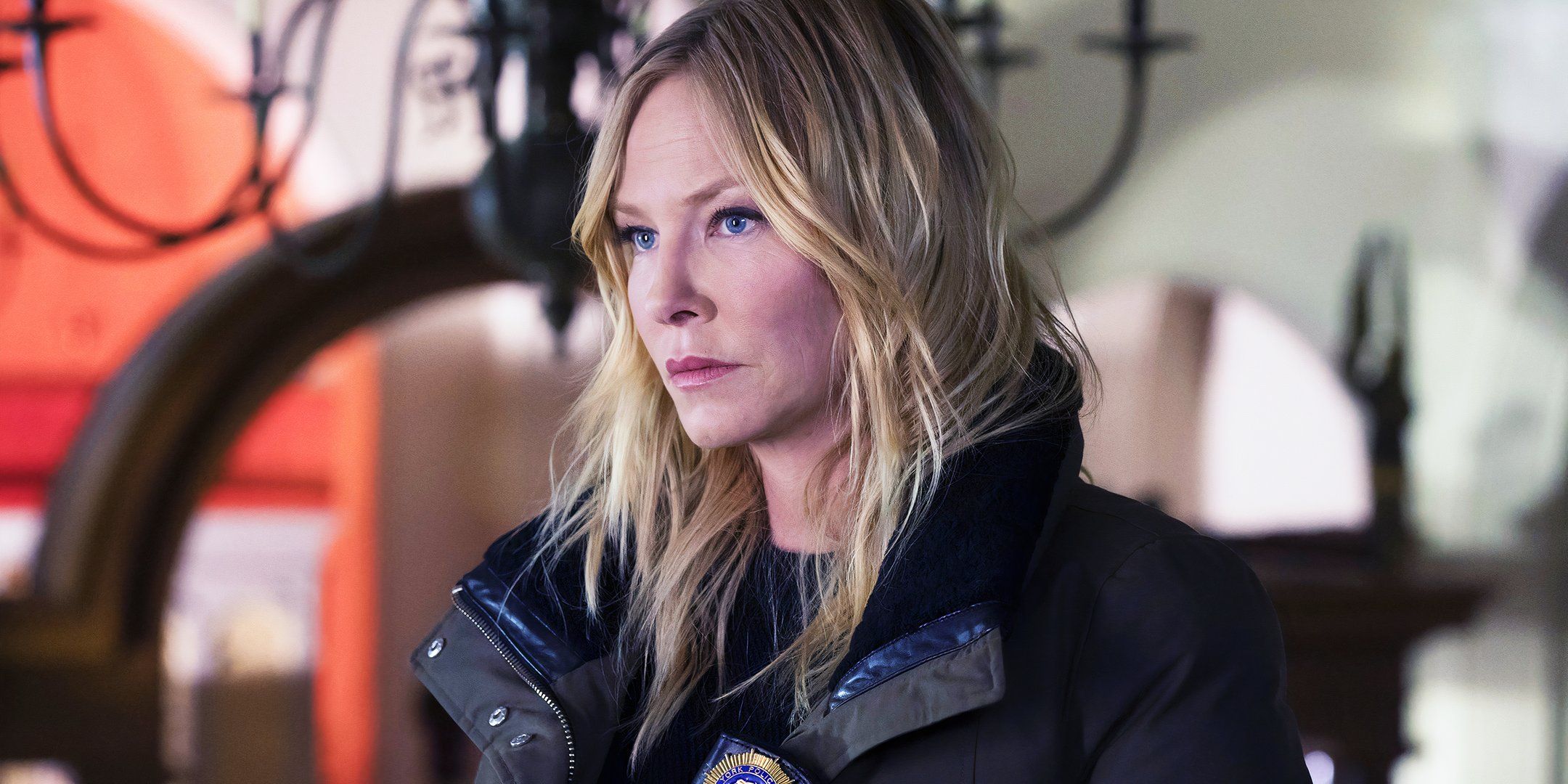 Kelli Giddish as Det. Amanda Rollins in Law & Order: SVU
