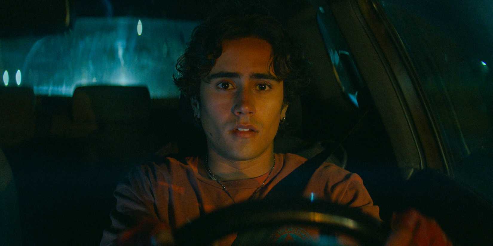 Zac Torres (Michael Cimino) about to drive in Motorheads Season 1 Ep 9