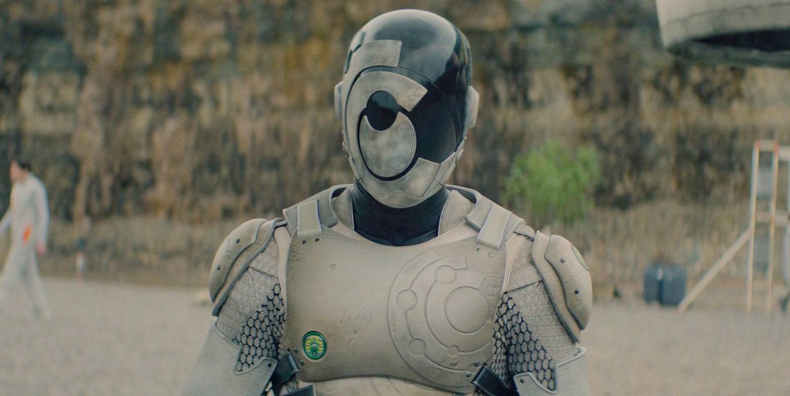 Apple TV+'s New 97% RT Sci-Fi Show Just Debuted One Of The Best Robots On  TV Yet, image size:1600x802